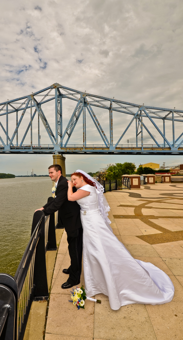 Math Scholars + Rubber Ducks = Kentucky Wedding by Fiona Lorne Photography