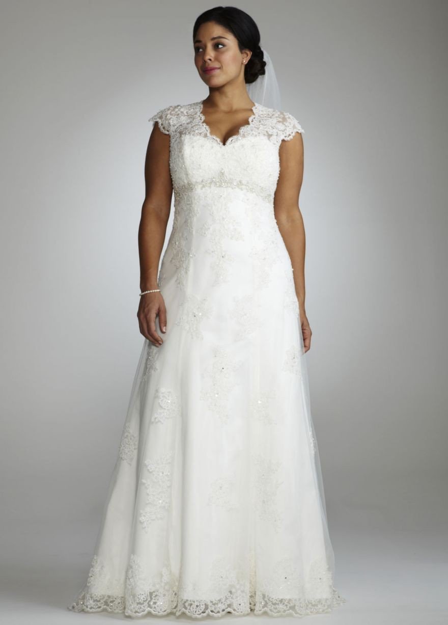 {Fashion Friday} Wedding Dresses that Flatter Your Curves