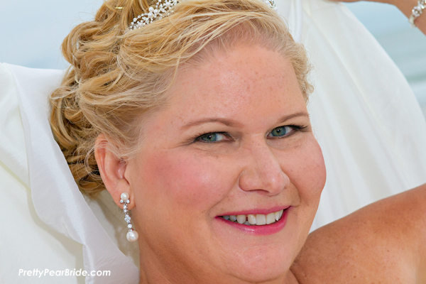 plus size bride