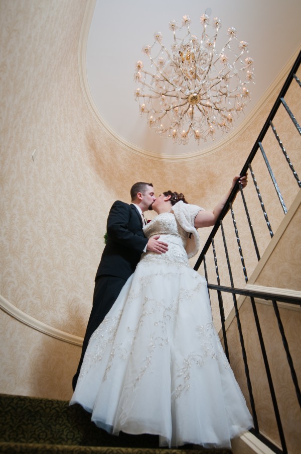 {Real Curvy Wedding} A Christmas Wedding on New Year Eve’s by Gateway Productions