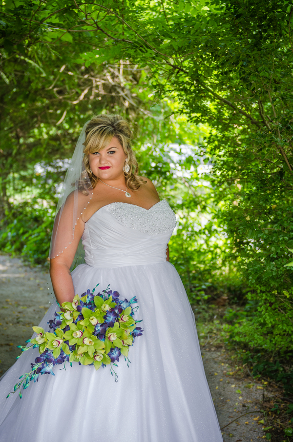 plus size bride, curvy brides 