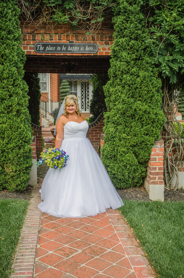 plus size bride, curvy brides 