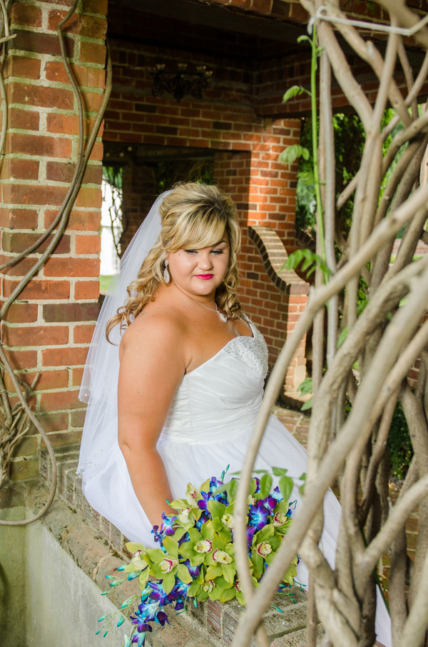 plus size bride, curvy brides 