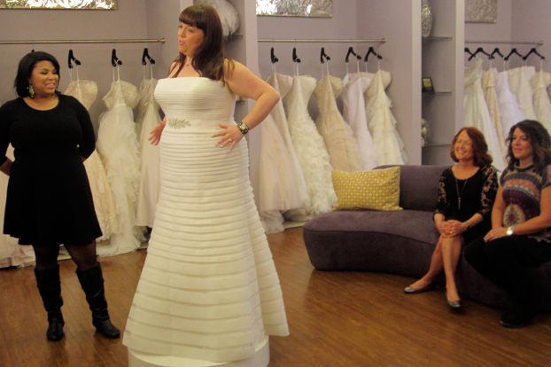 plus size bride, curvy brides, curvaceous couture bridal salon