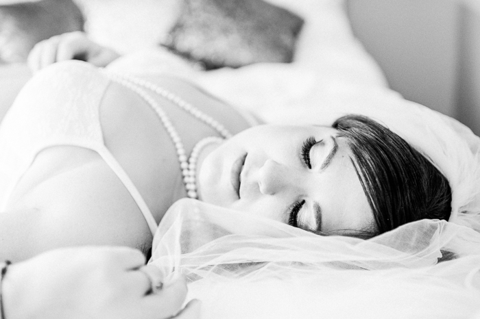 plus size bride, plus size boudoir shoots