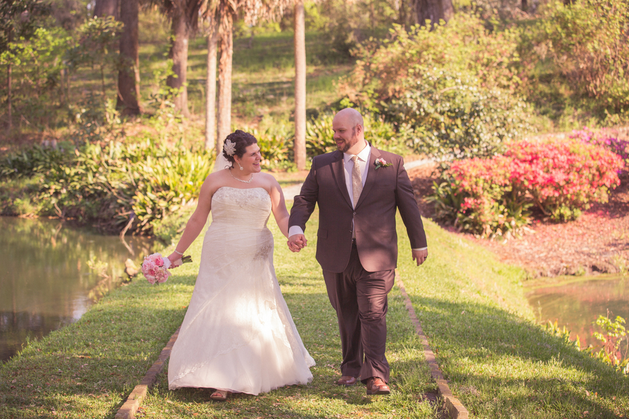 {Real Plus Size Wedding} Vintage Glam With A Touch of Rustic Charm | Richard Bell Photography