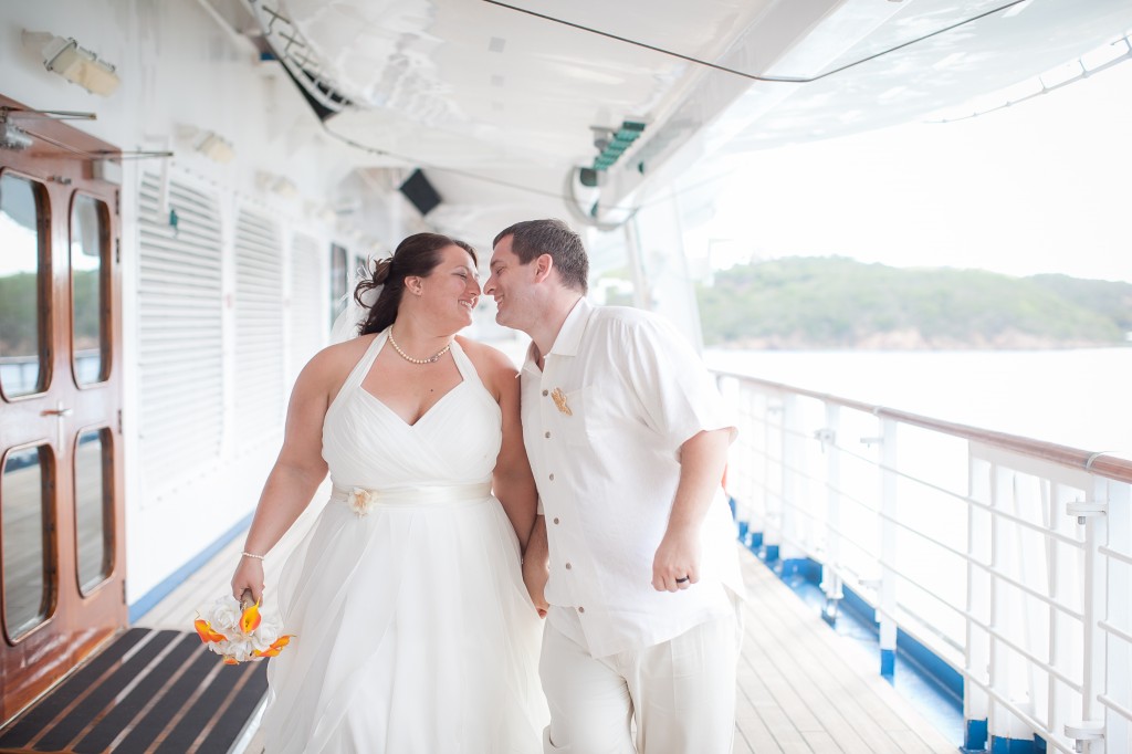 plus size bride, plus size bridal magazine, destination wedding