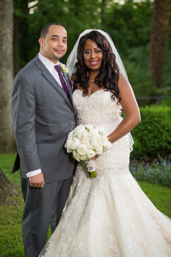 {Real Plus Size Wedding} Purple Ombre Wedding in Maryland | Bradley Images, Inc