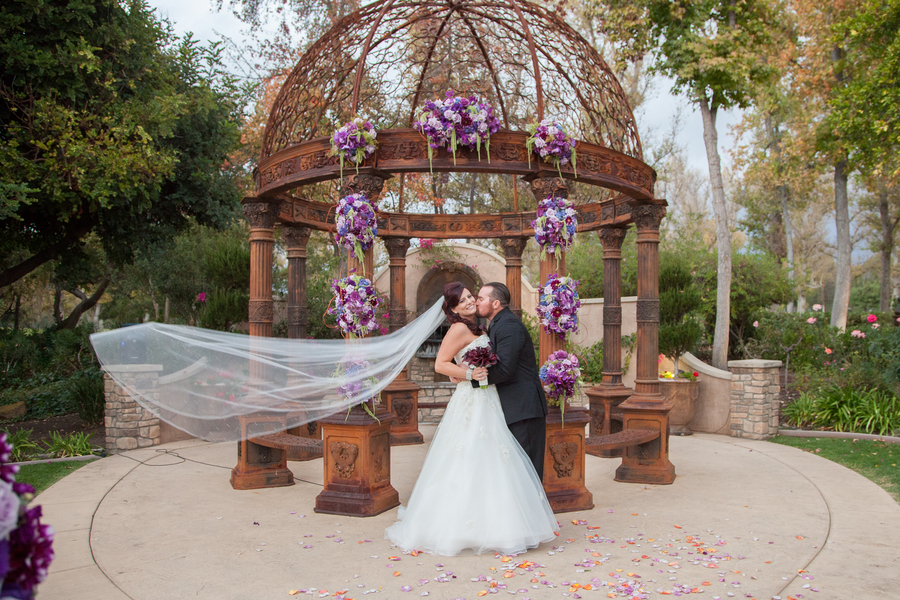 {Real Plus Size Wedding} Purple Ombre California Wedding | Becca Rillo Photography