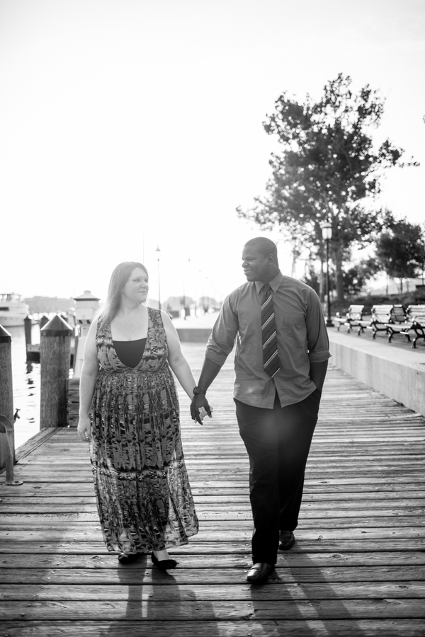 Munden__TY_Photography_MundenNorfolkVirginiaWatersideBelovedCouplesPhotographer25_low