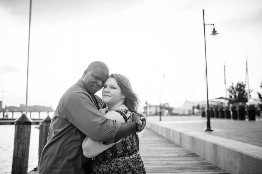 Munden__TY_Photography_MundenNorfolkVirginiaWatersideBelovedCouplesPhotographer70_low