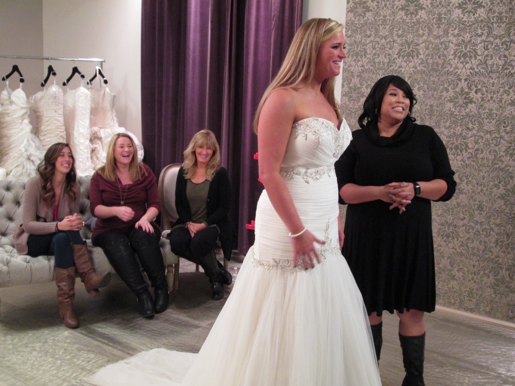 plus size brides, plus size bridal gowns,