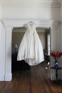 plus size bride, curvy brides, pretty pear brides
