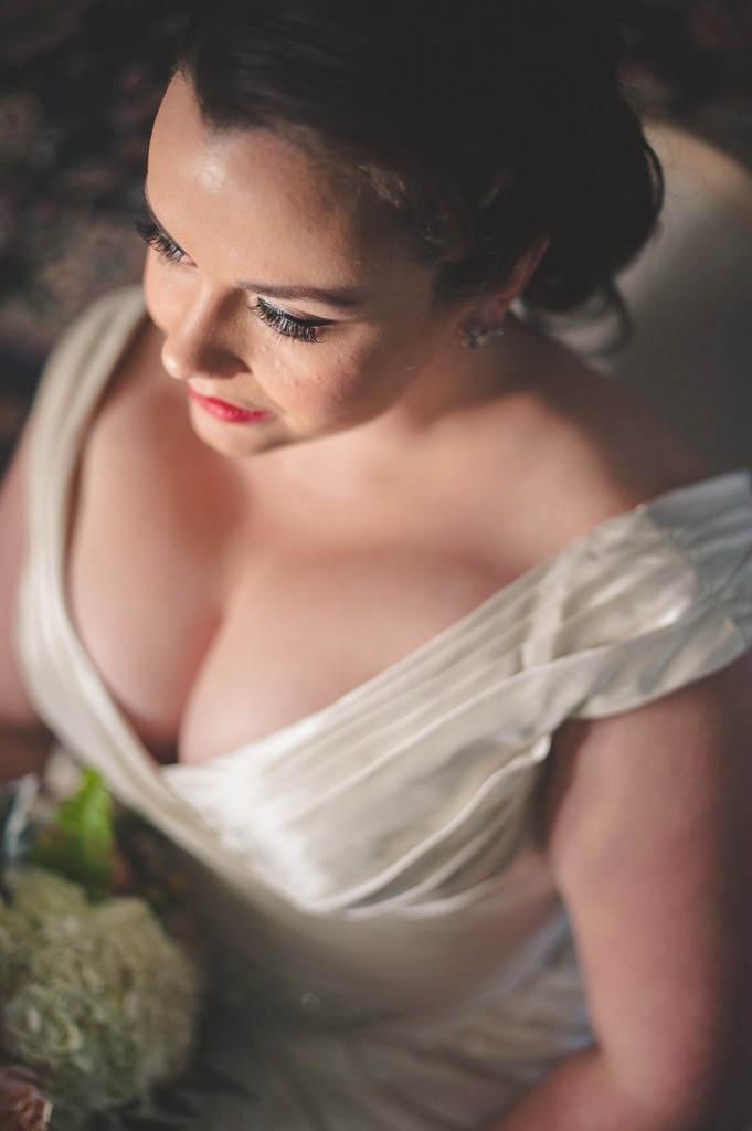 curvy brides, plus size brides 