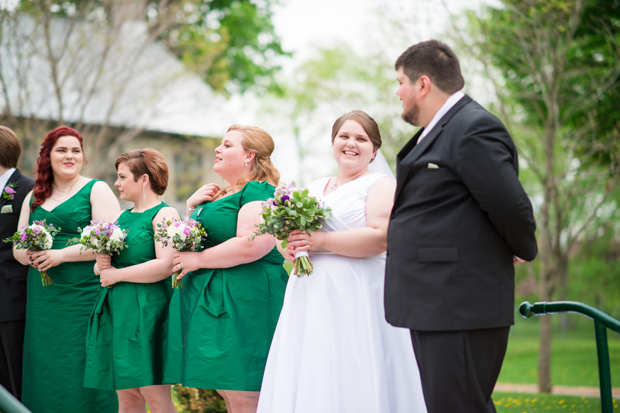 curvy brides, plus size brides, pretty pear bride