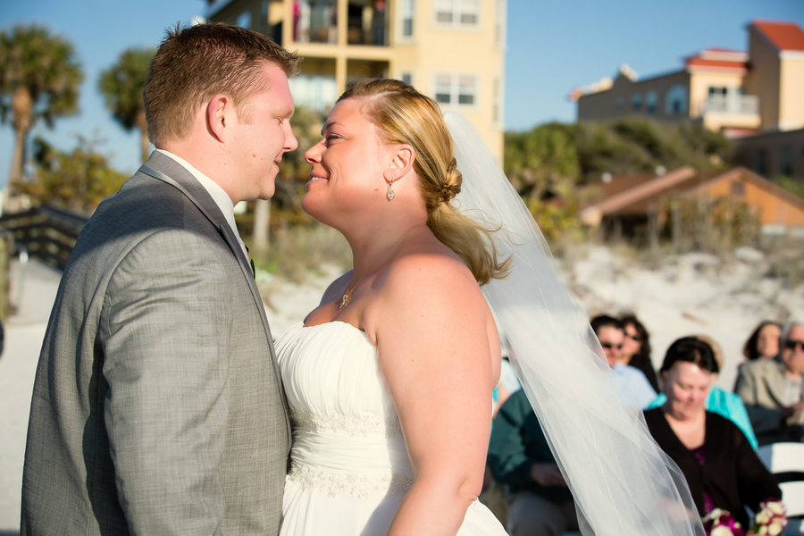 plus size bride, curvybride 