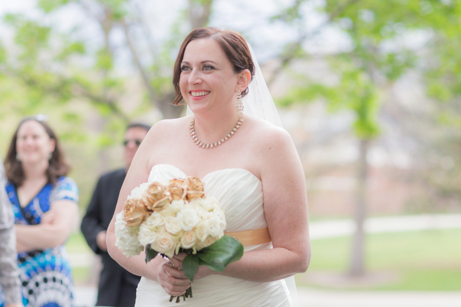 plus size bride, curvy bride 