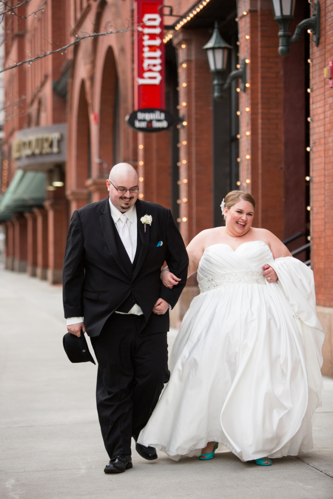 plus size bride, curvy bride 