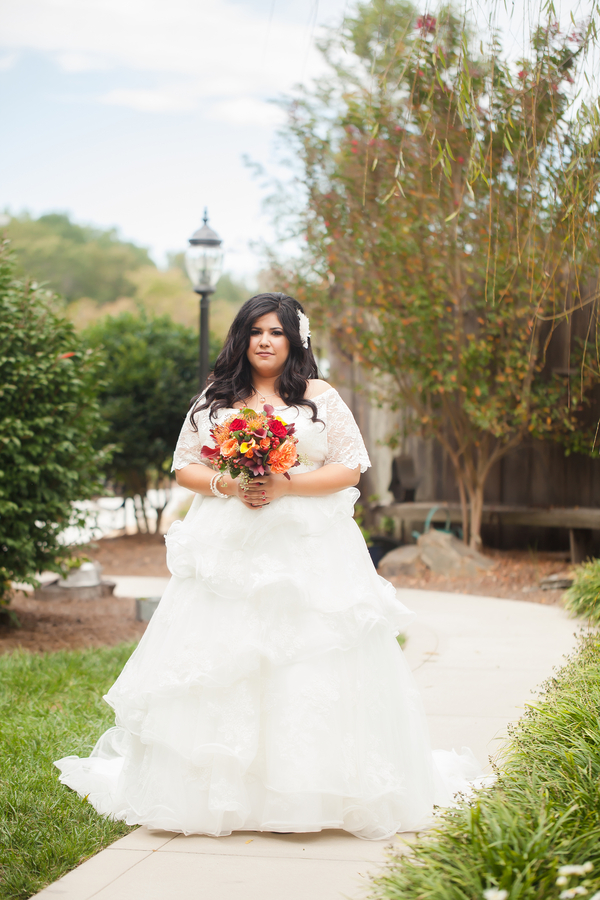 rustic fall wedding featuring a stunning fall curvy bride