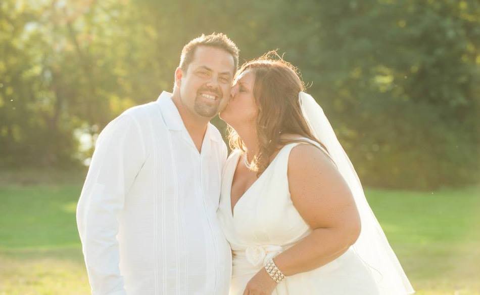 Purple and Blue River wedding in Kentucky featuring a gorgeous plus size bride