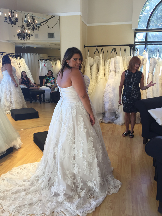 Blogger Makes Gallery of Plus-Size Brides in Wedding Dresses —  LollyLikesFatshion Gallery