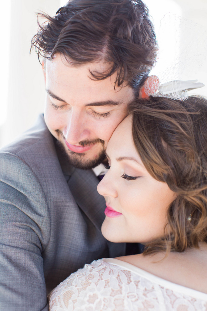 plus size bride in a modern vintage courthouse wedding 