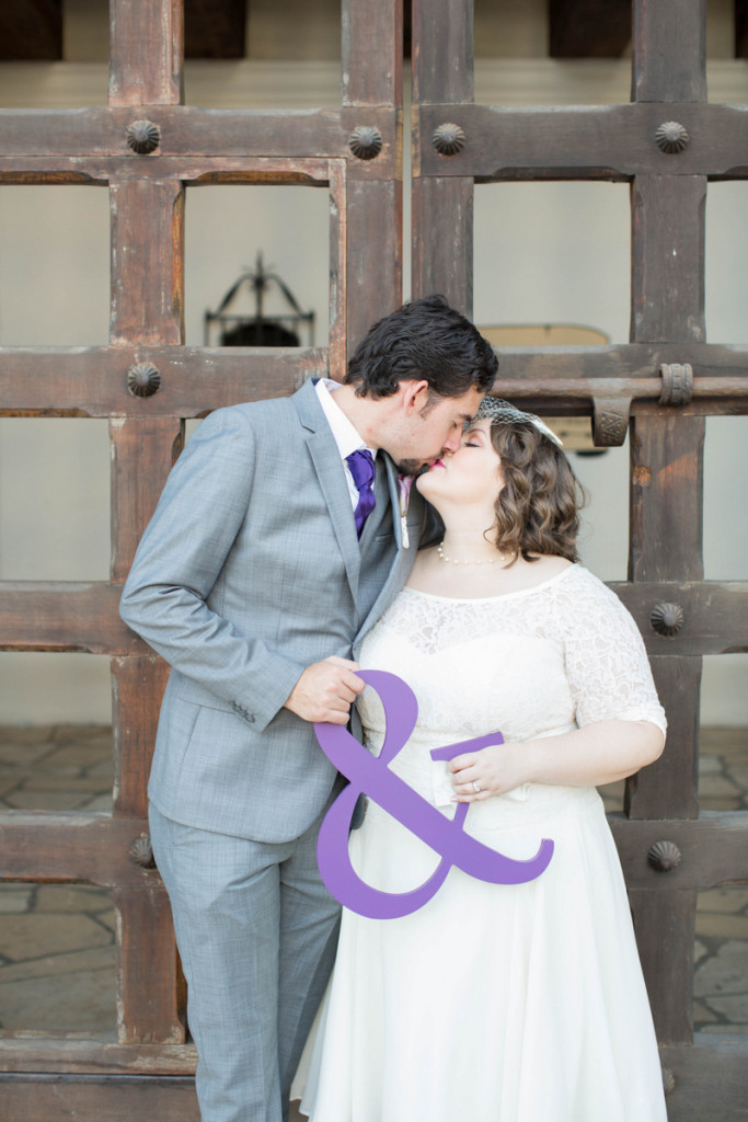 plus size bride in a modern vintage courthouse wedding 