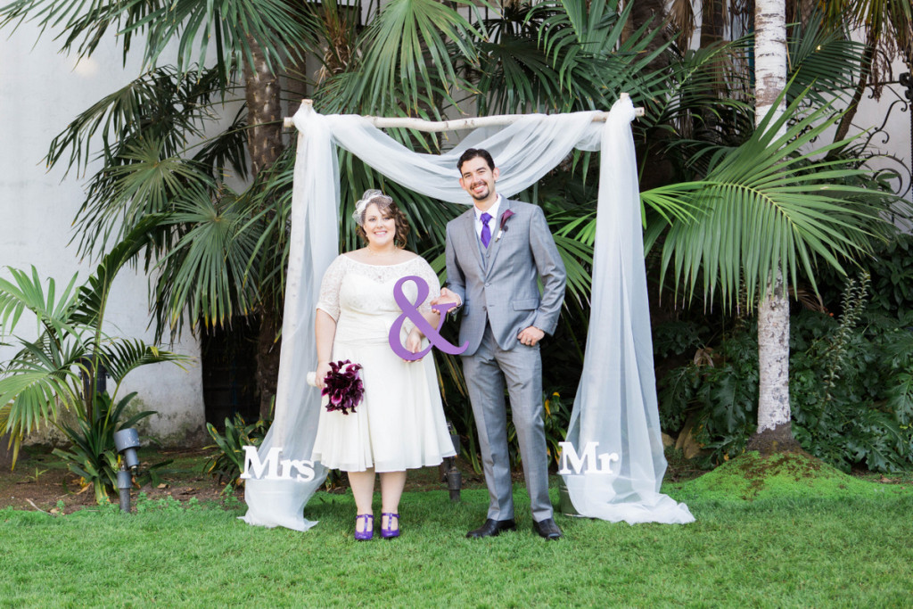 plus size bride in a modern vintage courthouse wedding 