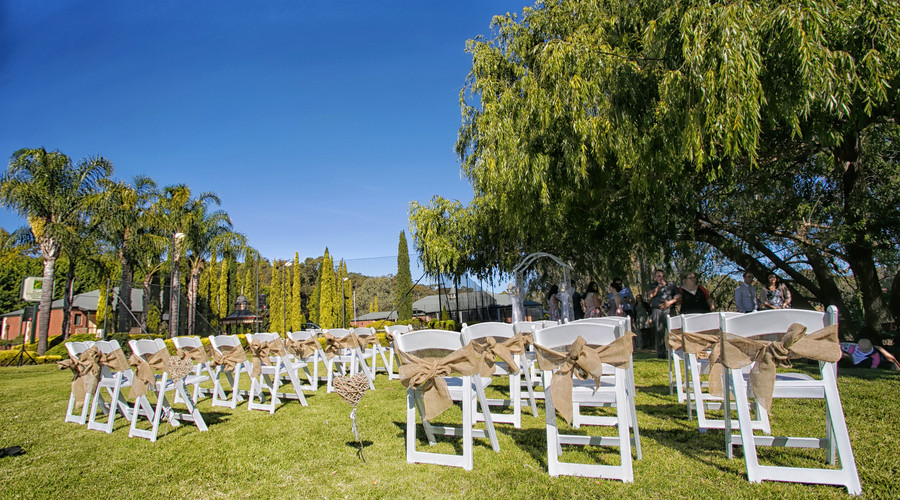 Autumn Country Club Wedding in Australia 