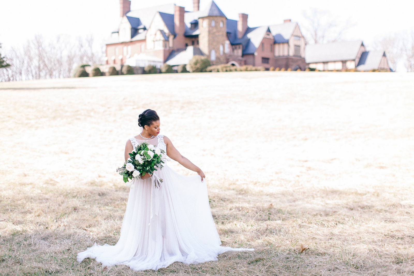 View More: http://nikkisanterre.pass.us/pretty-pear-bride-feature-sneakpeek