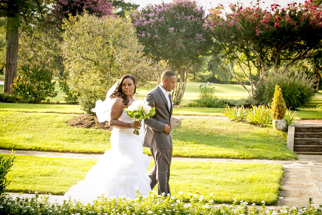 {Real Wedding} Purple and Silver Virginia Wedding | Ashley Vanley Photography | Pretty Pear Bride