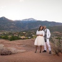 {Plus Size Engagement} Glam Couple Struts Their Stuff | Jamie & Natalie Photography | Pretty Pear Bride