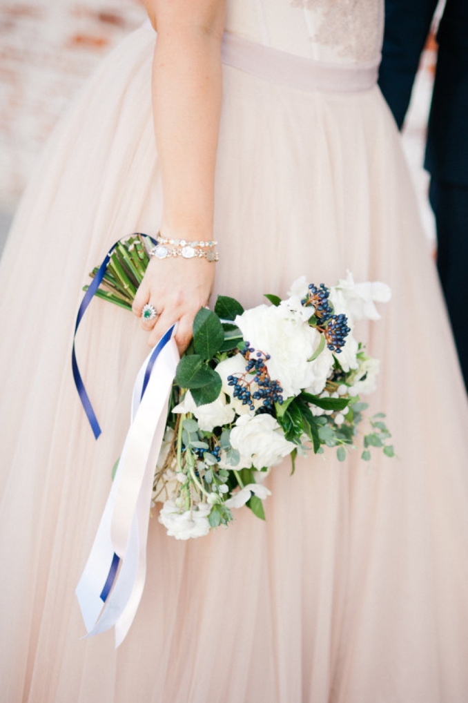 plus size bride, navy and white rose bouquet, blush wedding gown, surprise wedding