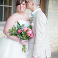 REAL WEDDING | Barn Beautiful Rustic Wedding in Ohio | Comfort Photography