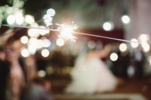 REAL WEDDING | Indianapolis Downtown Wedding | Jennifer Van Elk Photography | Pretty Pear Bride