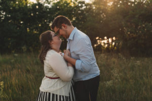ENGAGEMENT | Canadian Engagment Session at Prince of Wales Train Bridge | Kymberlie Dozois Photography | Pretty Pear Bride