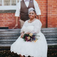 REAL WEDDING | Purple and Gold Annapolis Courthouse Wedding | Jeff Thatcher Photography | Pretty Pear Bride