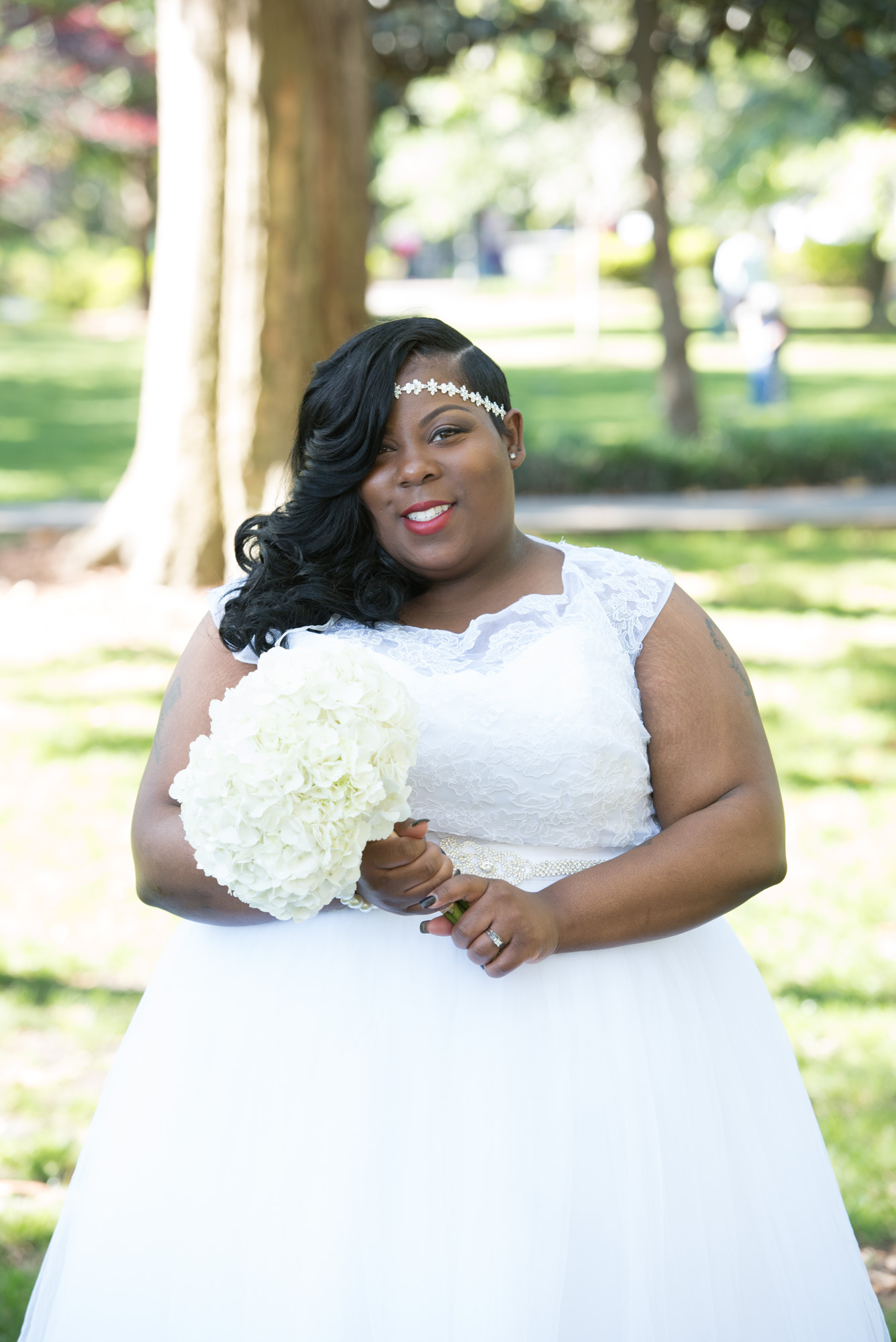 BRIDAL PORTRAITS | Historic Savannah Bridal Experience with Celebrity Stylist | Pretty Pear Bride