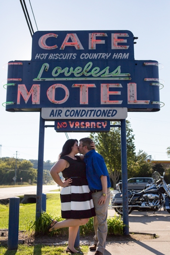 ENGAGEMENT | Sweet Southern Engagement Session at Historic Loveless Cafe |  Jon Reindl Photography LLC