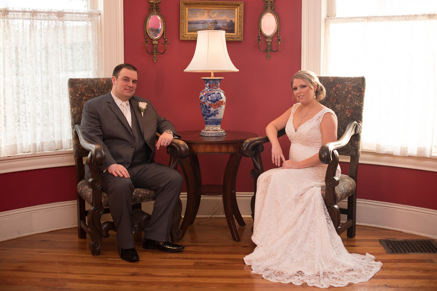 REAL WEDDING | Garden Wedding in Florida | Corner House Photography | Pretty Pear Bride