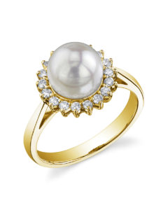 FASHION FRIDAY | Pearls - the Latest Bridal Jewelry Trend | Pretty Pear Bride