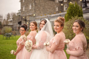REAL WEDDING | ENGLISH THEMED BOAT WEDDING | Pretty Pear Bride