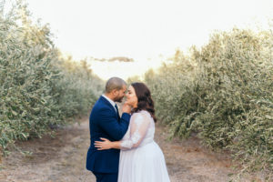 REAL WEDDING | VINEYARD ROMANTIC BLUSH AND GOLD SOUTH AFRICAN WEDDING | Chenel Kruger Photography | Pretty Pear Bride