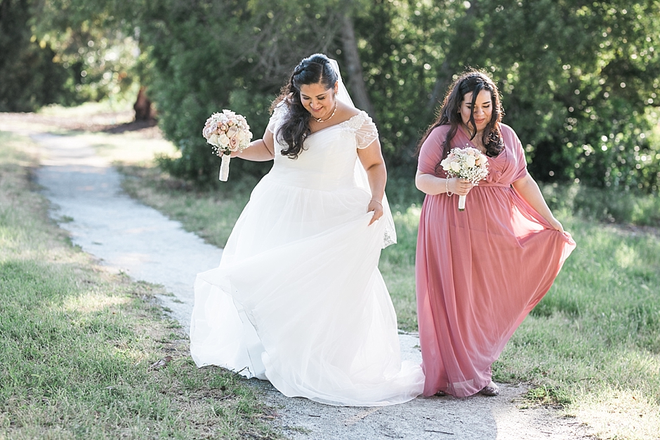 REAL WEDDING | Pink and Navy Spring Wedding in California | Marele Strydom Photography | Pretty Pear Bride