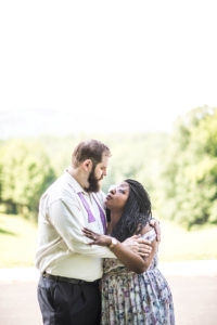 ENGAGEMENT | Relaxed and Laid Back Outdoor Engagement Shoot | La Joy Photography | Pretty Pear Bride