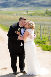 REAL WEDDING | Wine Tasting Wedding in Napa Valley | Jessica & Andy Photography | Pretty Pear Bride