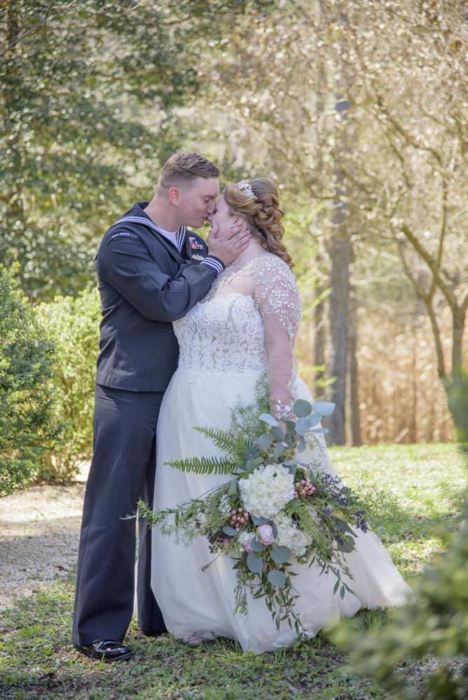STYLED SHOOT | Fairy Tale Cinderella Styled Shoot in Virginia | Belle Eve Photography | Pretty Pear Bride