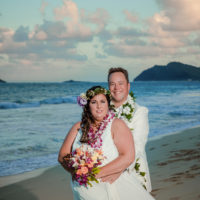 REAL WEDDING | Intimate Hawaiian Wedding | Oahu Pro Photography