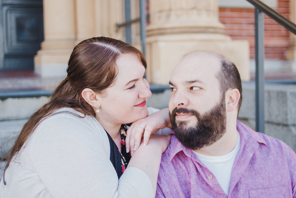 ENGAGEMENT | Touching and Sweet Engagement Session | Elizabeth Borges Photography | Pretty Pear Bride