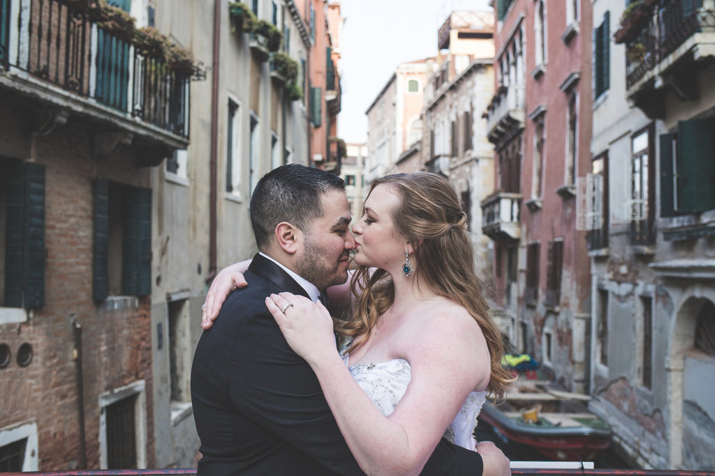 plus size bride, destination wedding in italy